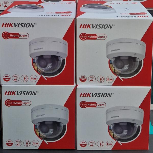 Hikvision IP 4MP PoE Audio Color Smart Hybride Light